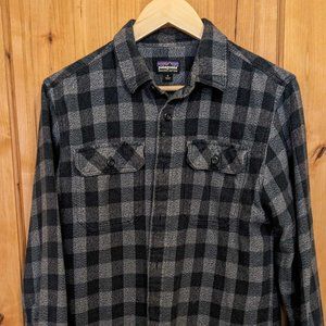 Men's Small Patagonia Flannel (Blue/Gray)
